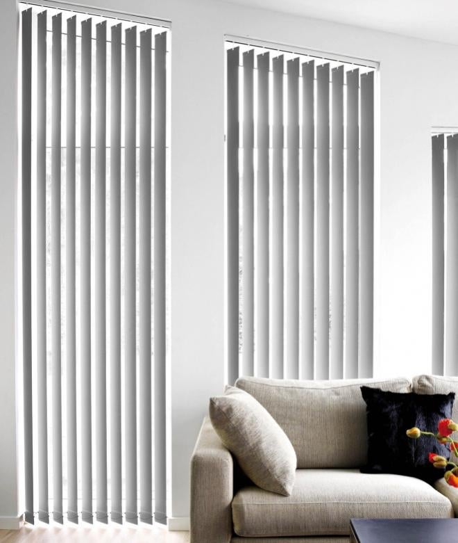 L8,9 x H280cm Blanc MADECOSTORE Lot de 5 lamelles Verticales Tamisant 89mm pour Store californien L8,9 x H280cm Blanc MADECOSTORE Lot de 5 lamelles Verticales Tamisant 89mm pour Store californien